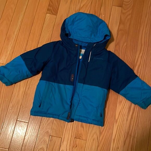 Columbia Other - Columbia 3t jacket  